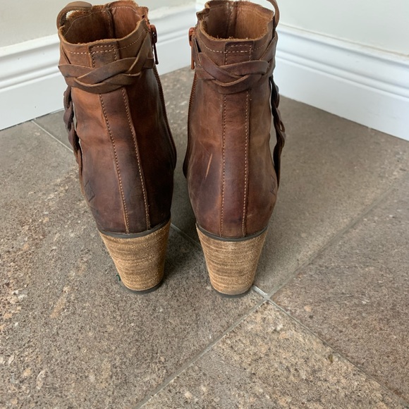 Brown leather PLDM Boots - Picture 4 of 5